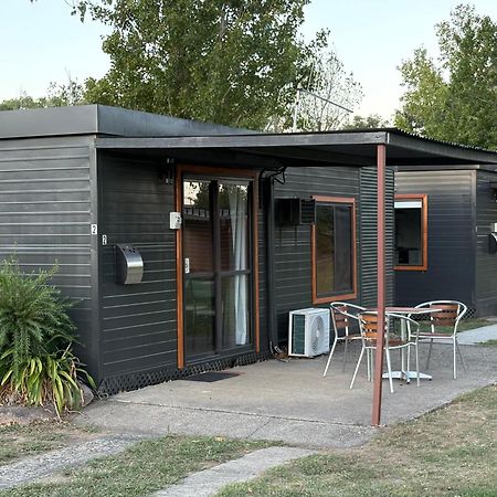 Corryong Caravan Park Formally Mt Mittamatite Caravan Park Dış mekan fotoğraf